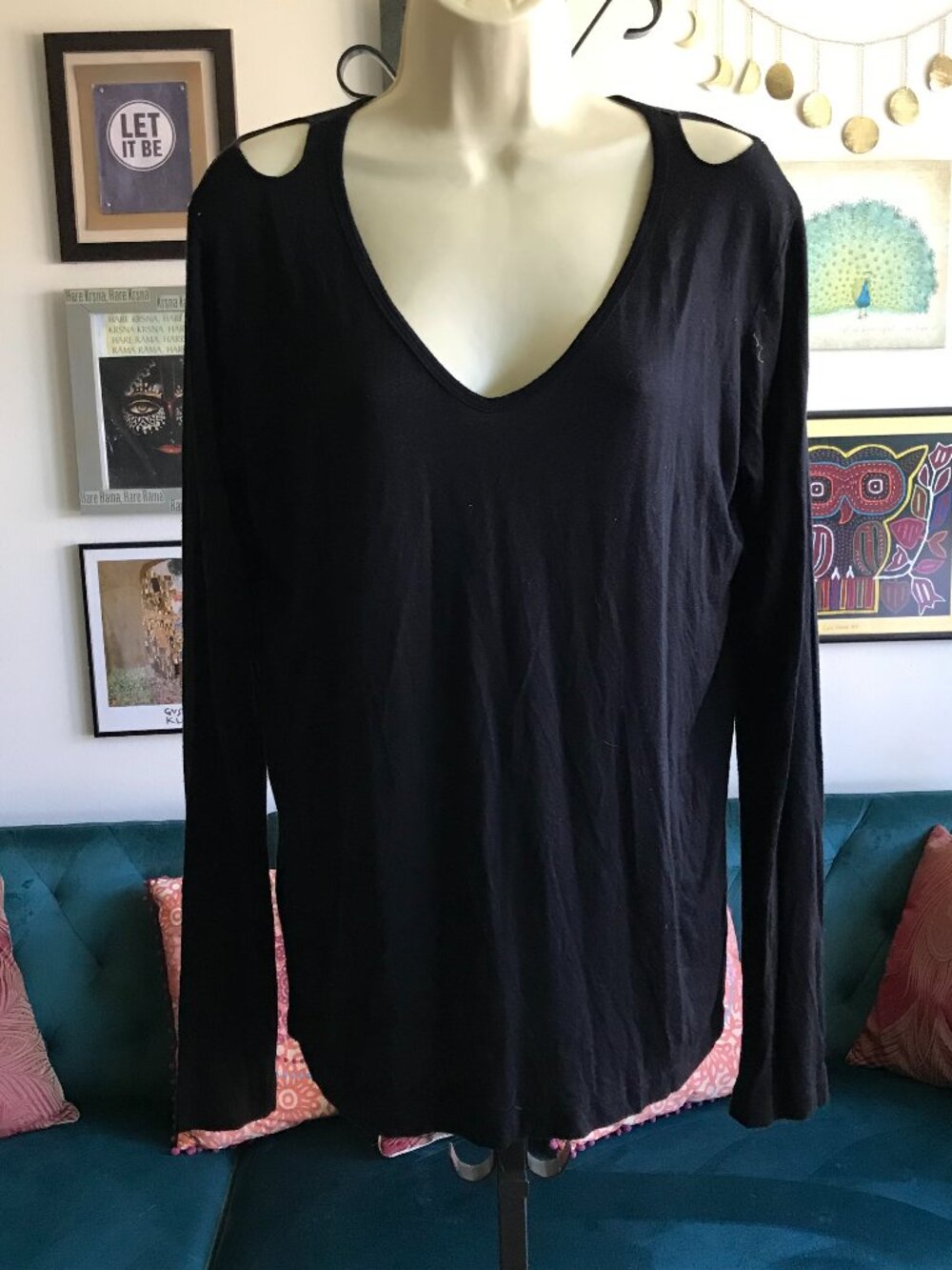 JOHN ESHAYA size M / L Black Stretch Jersey Cold Shoulder Cut Out Back Top